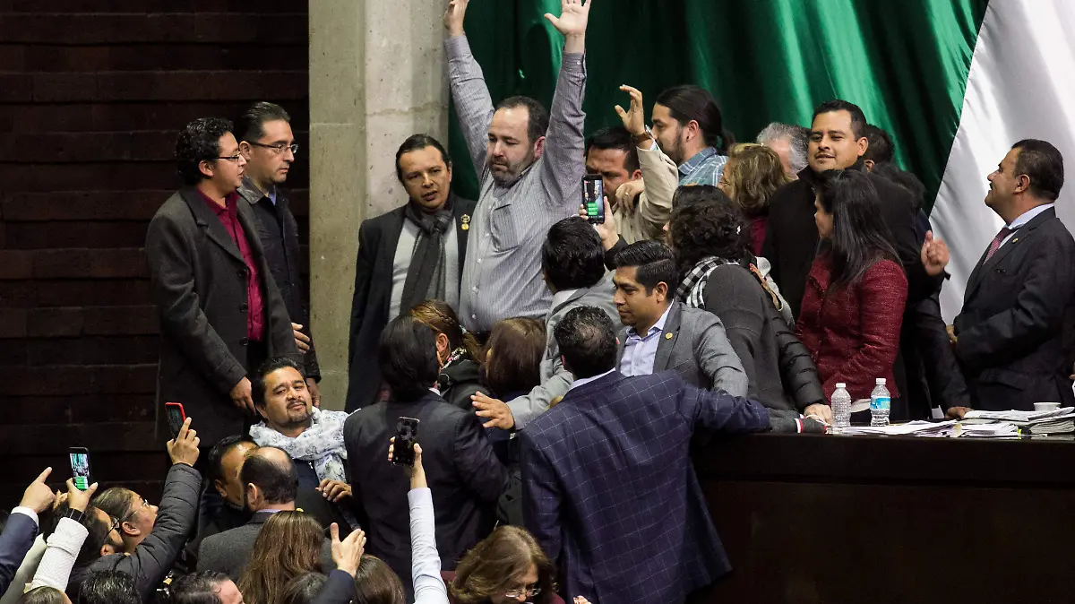 Camara de diputados disputa